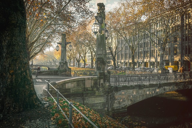 Erleben Sie ein stilvolles Escort Date auf der Königsallee Düsseldorf im Dezember 2025 – exklusive Shopping-Erlebnisse und urbane Eleganz.